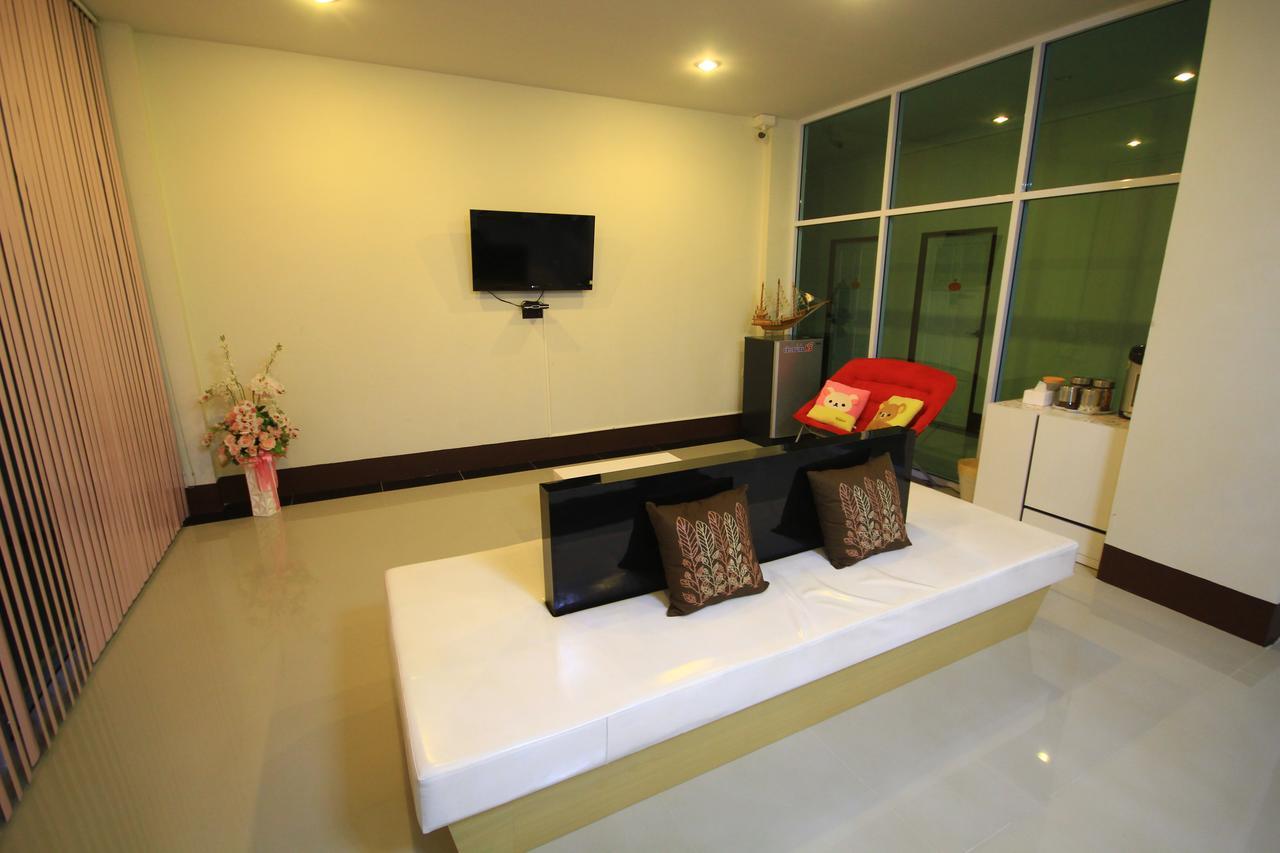 Orapan Place Lampang Eksteriør billede
