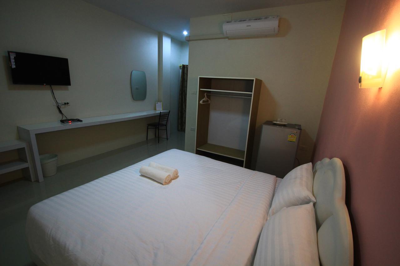 Orapan Place Lampang Eksteriør billede